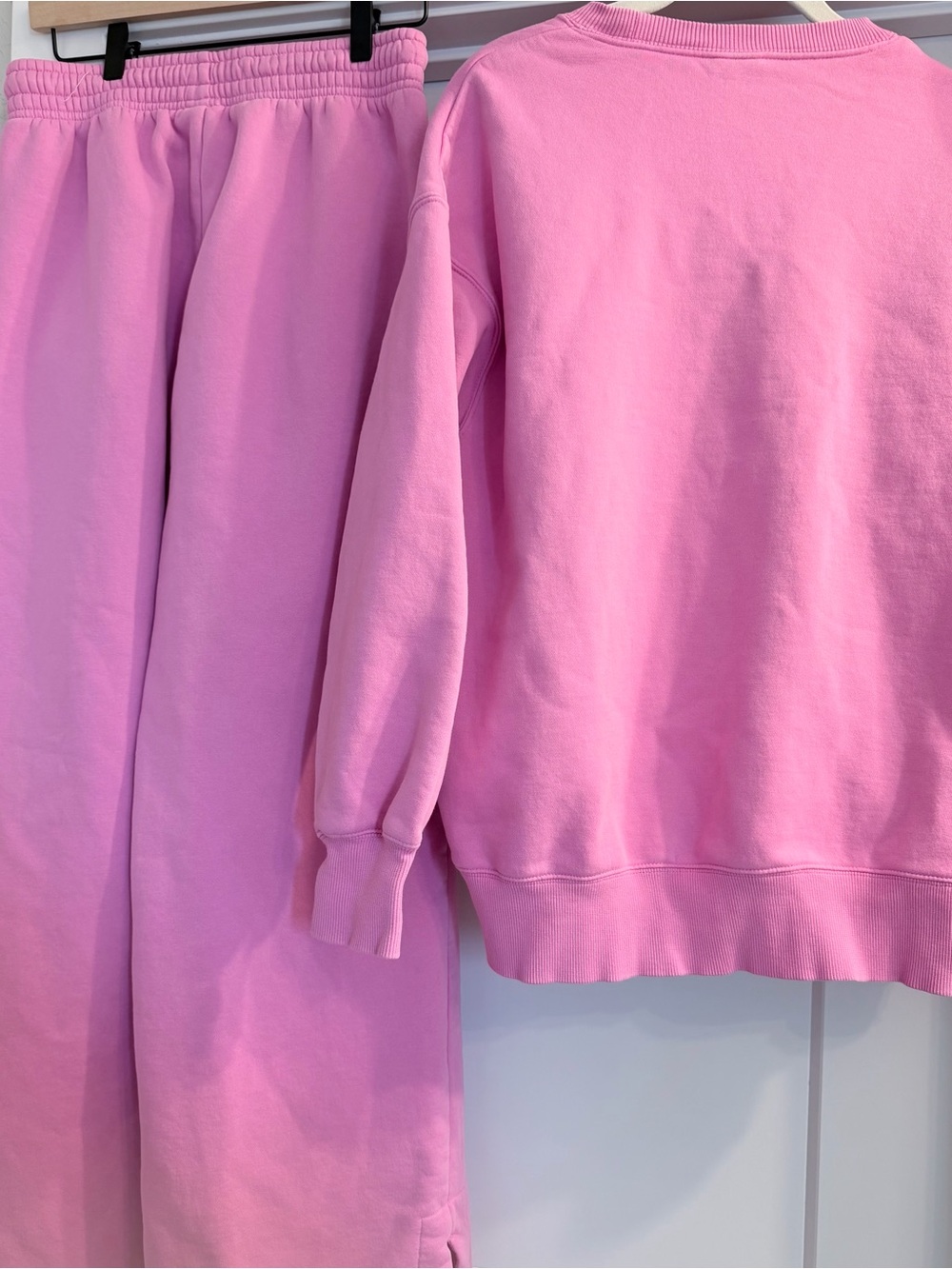 Nike Pink Phoenix Fleece Sweat Outfit - Picture 2 of 4